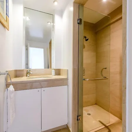 Nausica Протарас